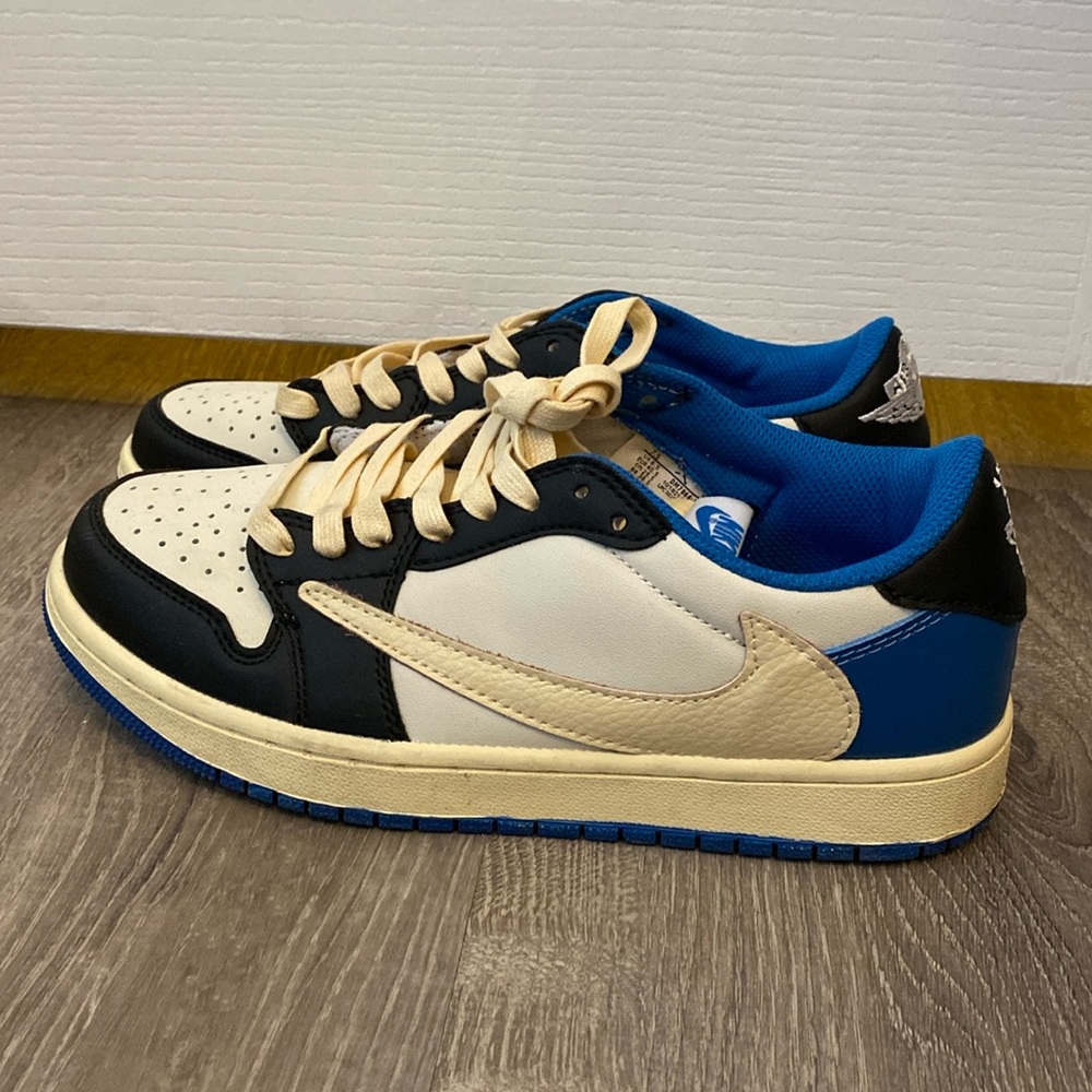 Nike Catcus Jack Edition!!! Lightly Worn!!! Fast shipping!!